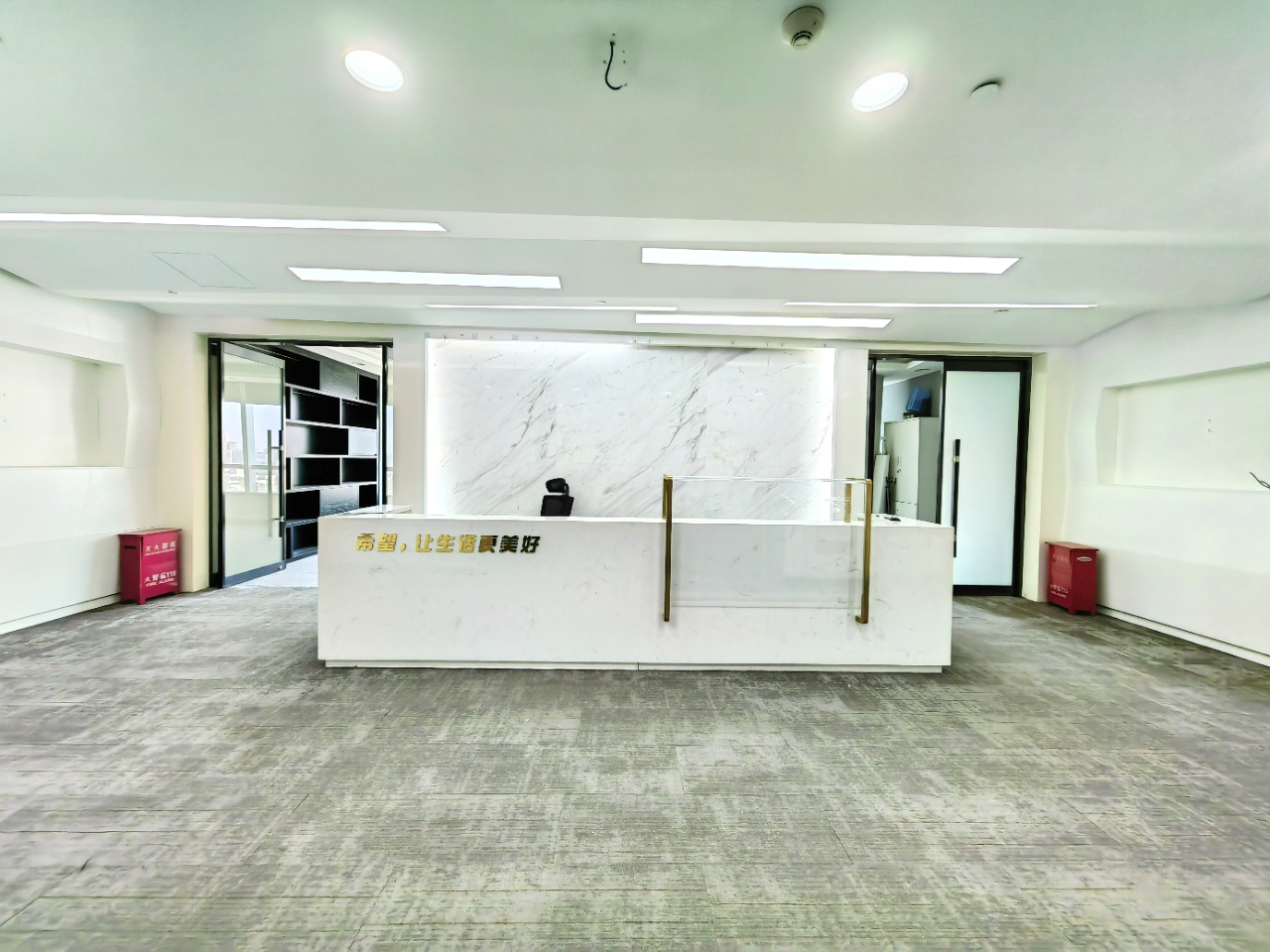 望京soho     2200平米办公室  